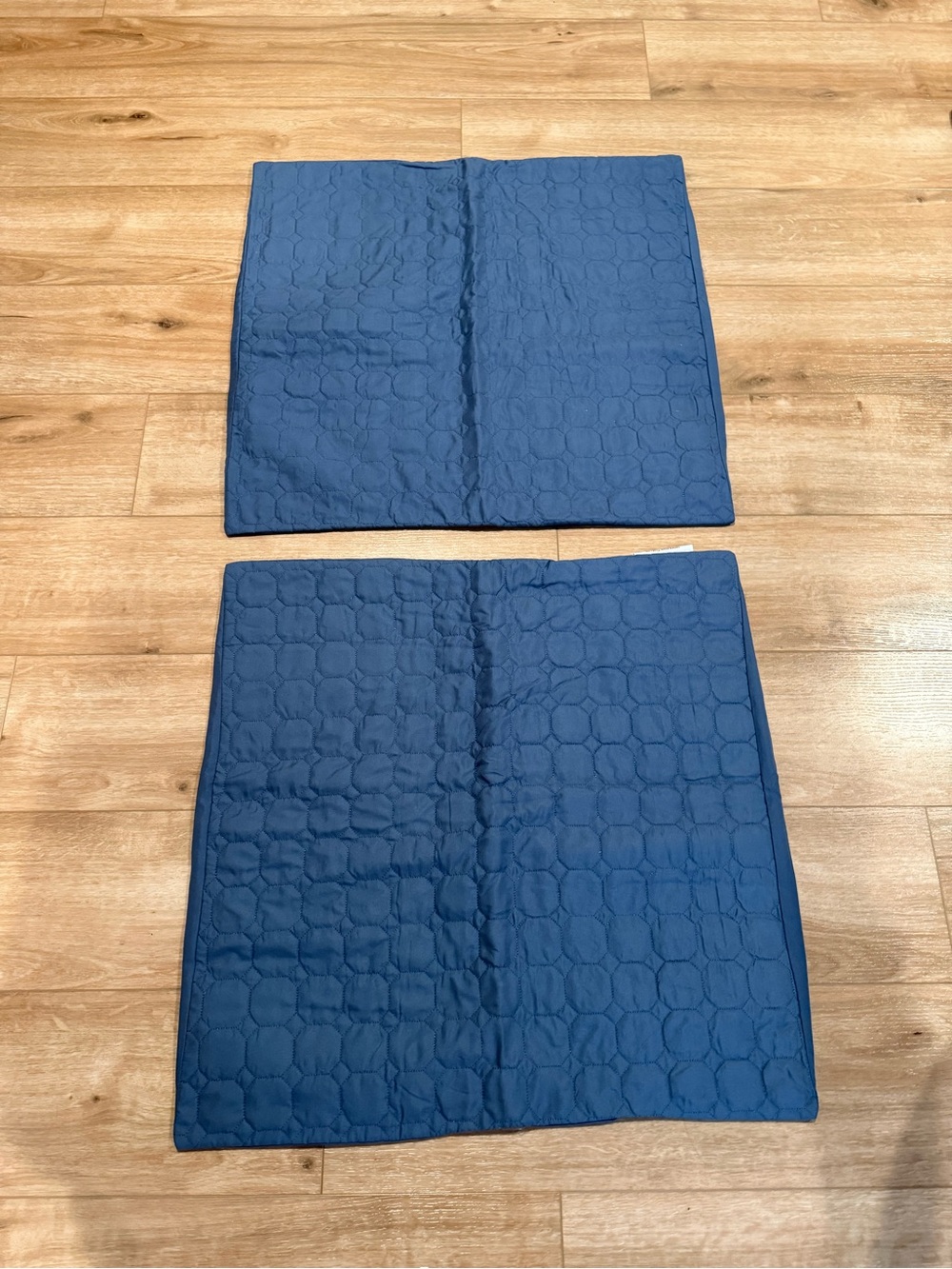 Euro Pillow Shams 26 in x 26 in